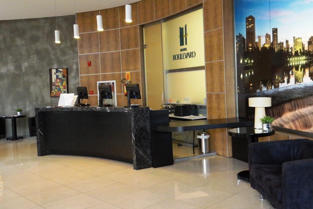 Hotel Boulevard ลอนดริน่า ภายนอก รูปภาพ