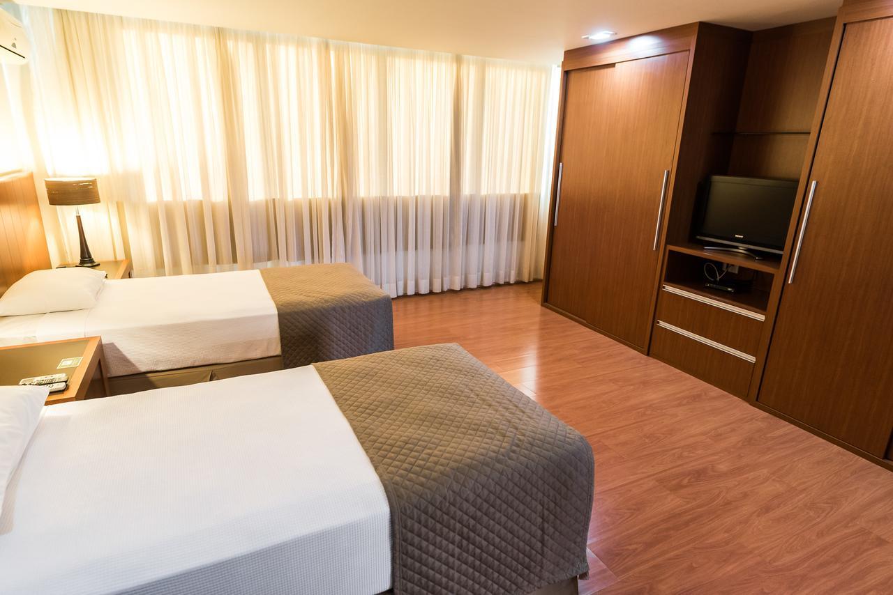 Hotel Boulevard ลอนดริน่า ภายนอก รูปภาพ